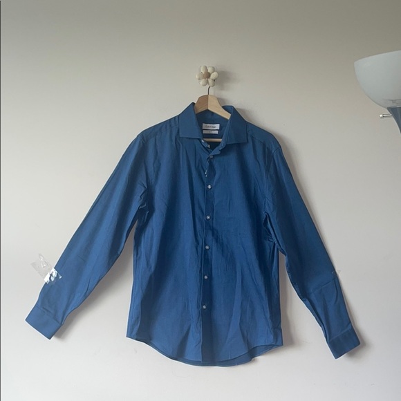 Calvin Klein Blue Casual Button Down Shirt - Picture 1 of 8